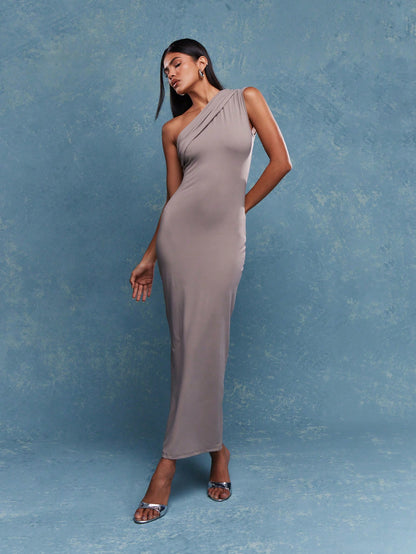 Vestido Asymmetric One Shoulder